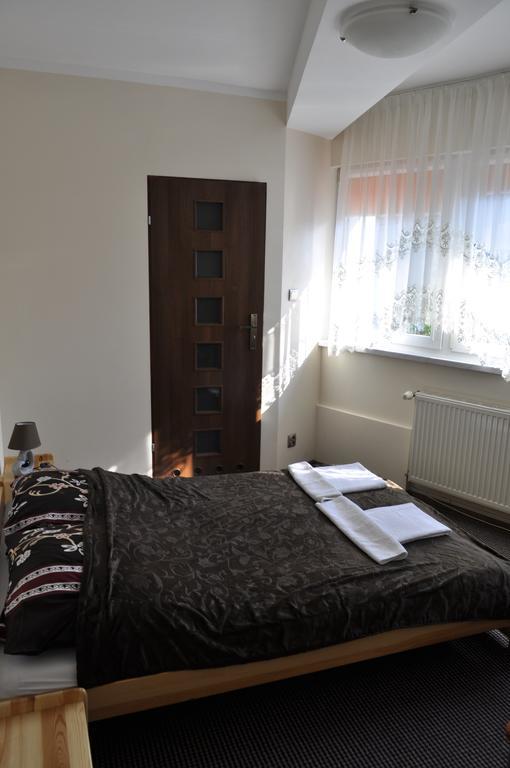 Pensjonat U Janiny Boleslawiec Boleslawiec  Exteriör bild