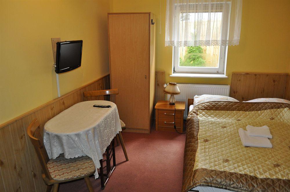 Pensjonat U Janiny Boleslawiec Boleslawiec  Exteriör bild